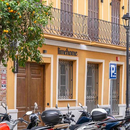 Limehome Malaga Calle Victoria Екстер'єр фото