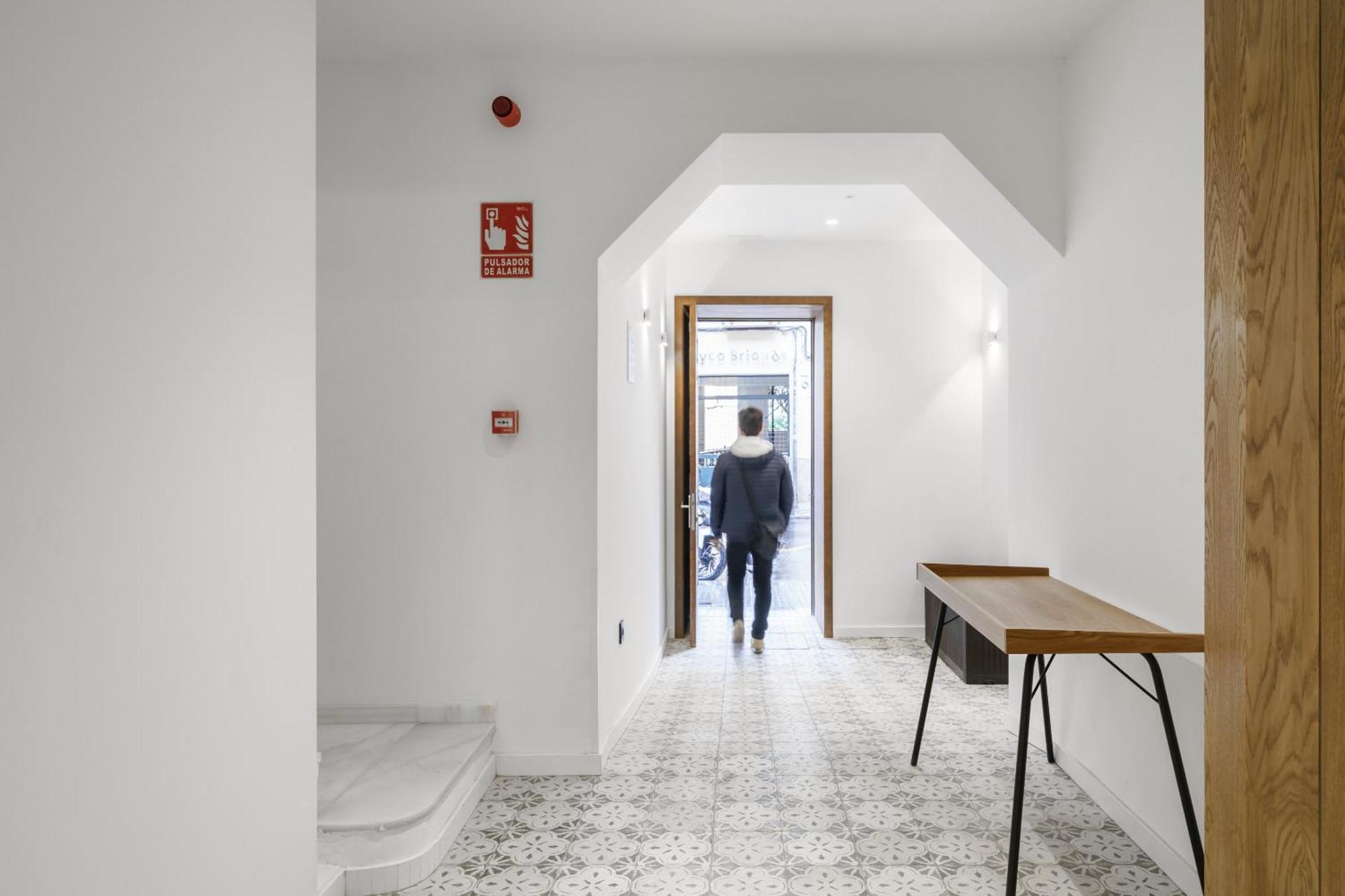 Limehome Malaga Calle Victoria Екстер'єр фото