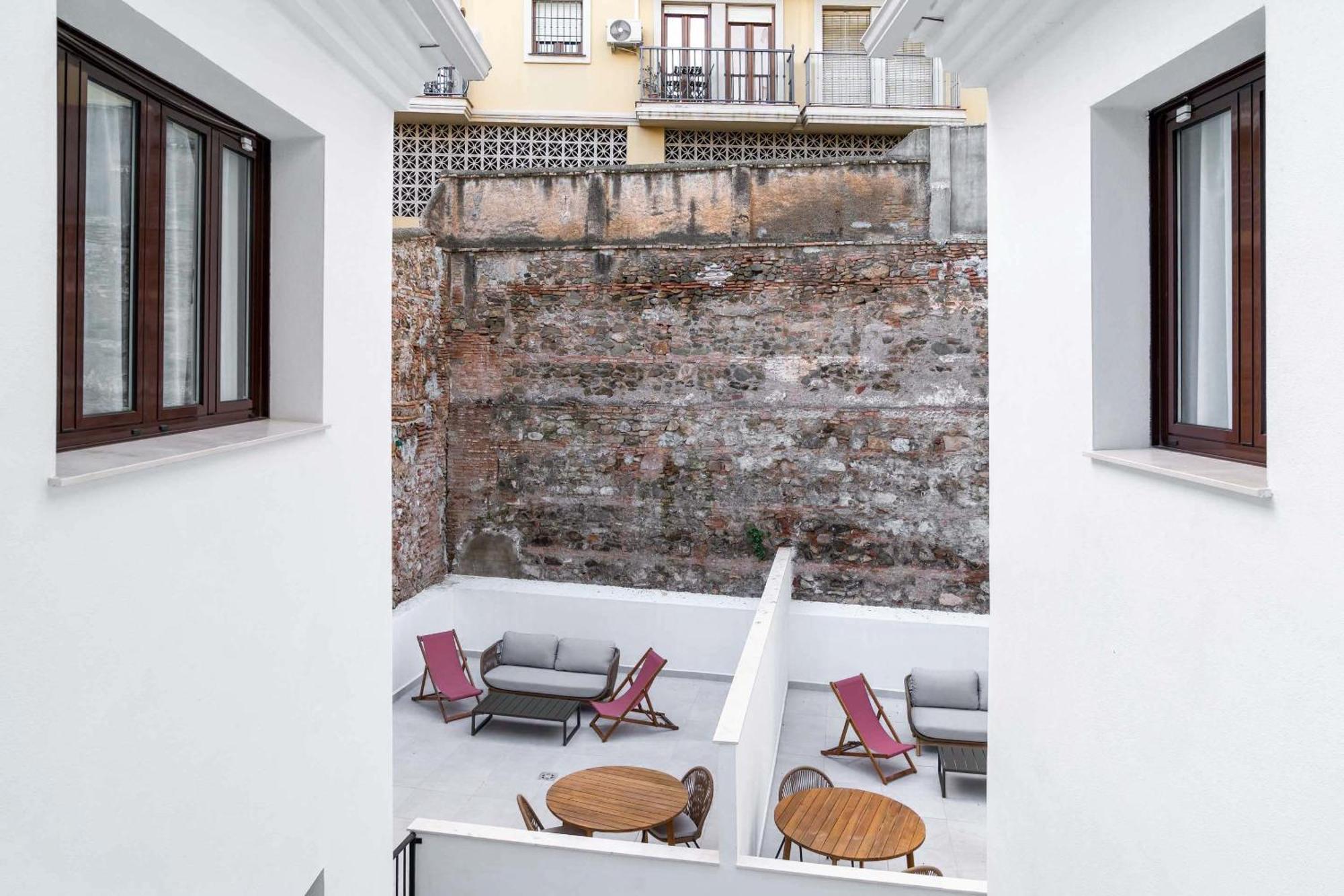 Limehome Malaga Calle Victoria Екстер'єр фото
