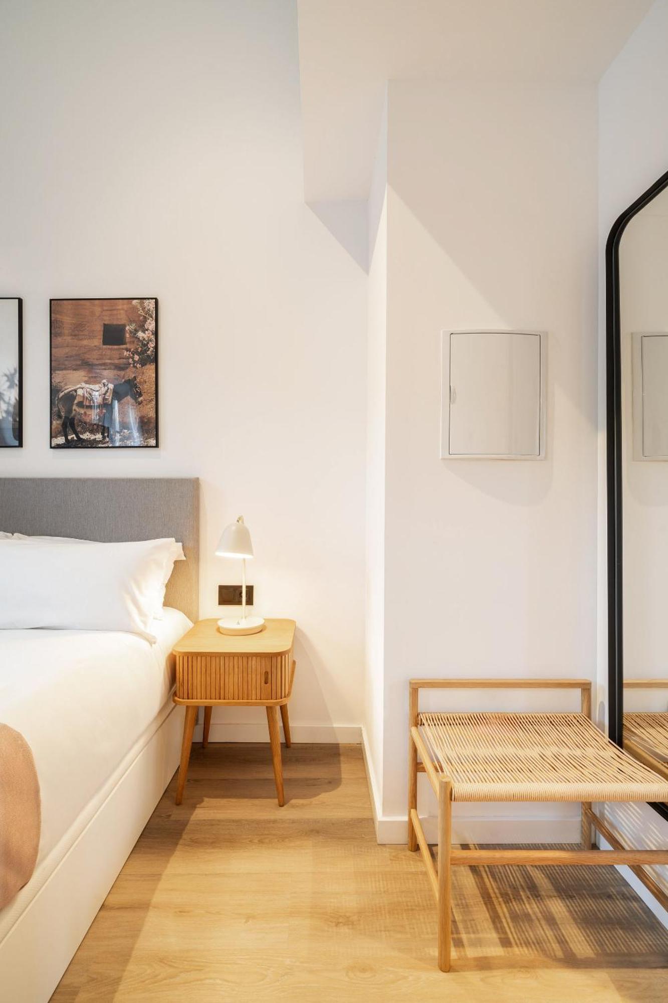 Limehome Malaga Calle Victoria Номер фото
